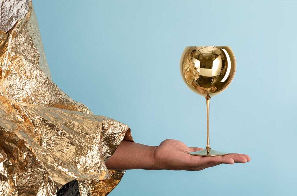 Gold Bubbles wine glasses