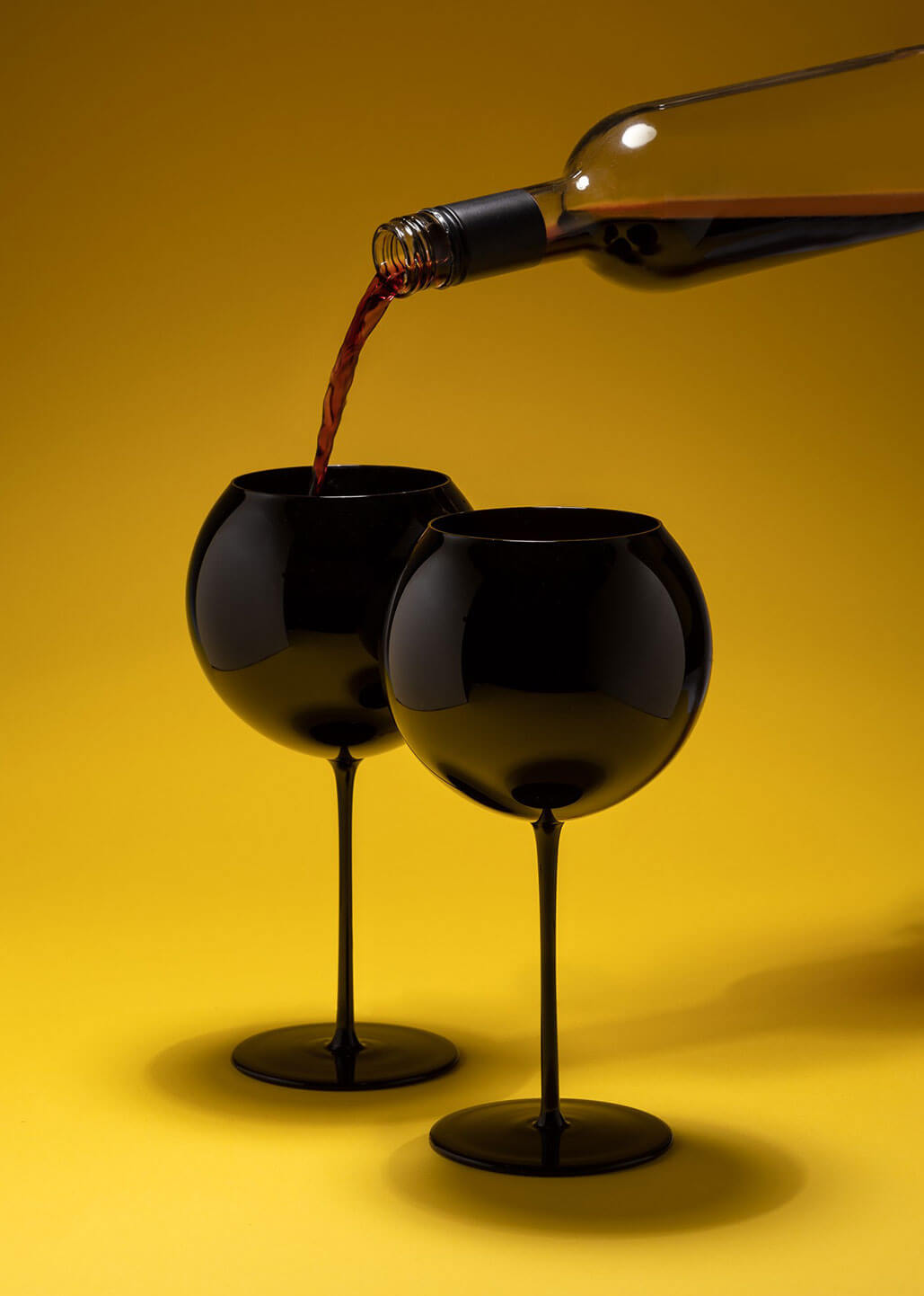 Black Bubbles wine glasses